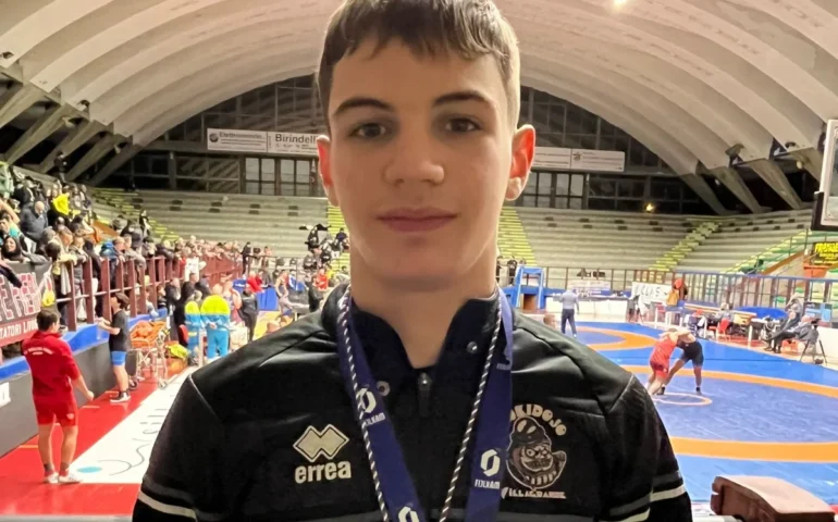 Cristian Conigiu di Villagrande conquista il bronzo alla Coppa Italia di lotta olimpica