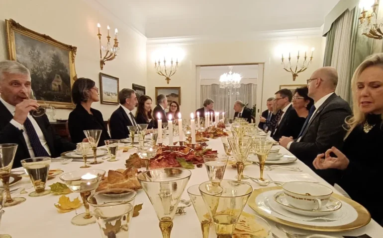 (FOTO) Oslo rende omaggio alla Sardegna: una serata tra memorie e sapori per la Settimana della Cucina Italiana