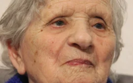 Tzia Maria Deplano, 104 anni di bellezza e ironia: nata e vissuta a Seui, oggi vive tra Cagliari e il suo paese d’origine