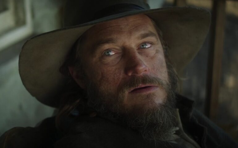 Mauro Aragoni: “That Dirty Black Bag” su Netflix America totalizza 18,4 milioni di ore di visione