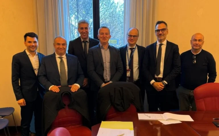 Rilancio dell’aeroporto di Tortolì: avviati incontri istituzionali a Roma