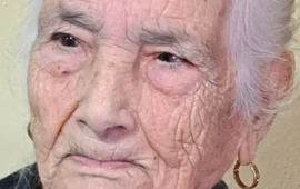 Tzia Carmelina Mura compie 102 anni: un secolo di vita e ricordi a Narcao