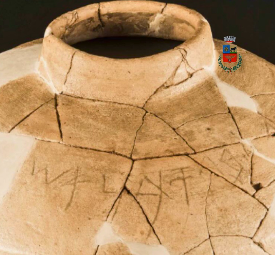 anfora con iscrizione fenicia