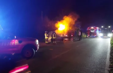 auto incendiata a lotzorai