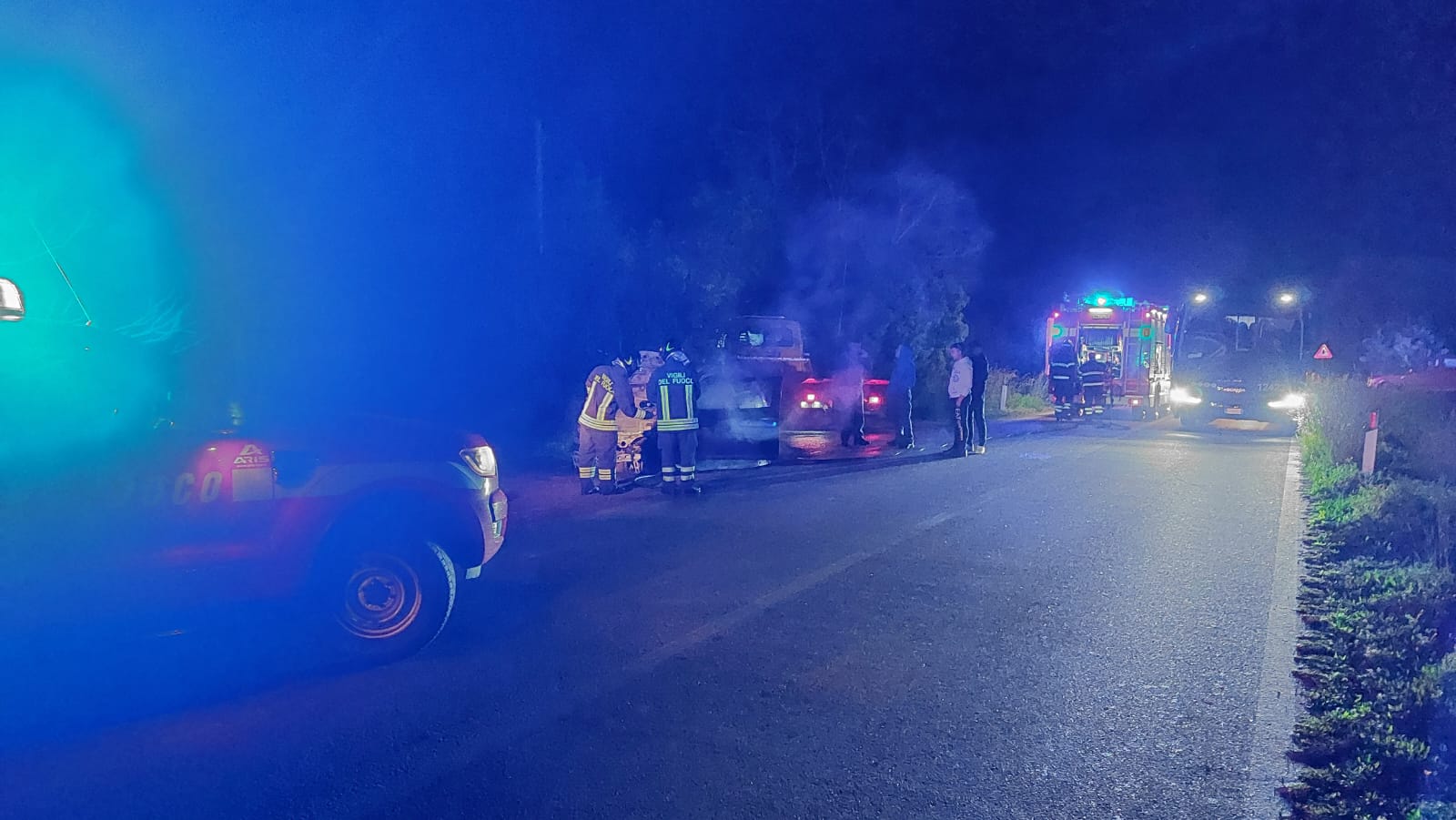 auto incendiata a lotzorai