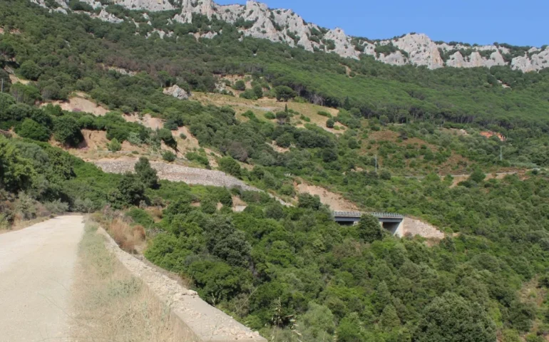 Strada Baunei-Triei PH Comune di Baunei