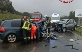 Nuoro, incidente frontale sulla SP 129: quattro feriti