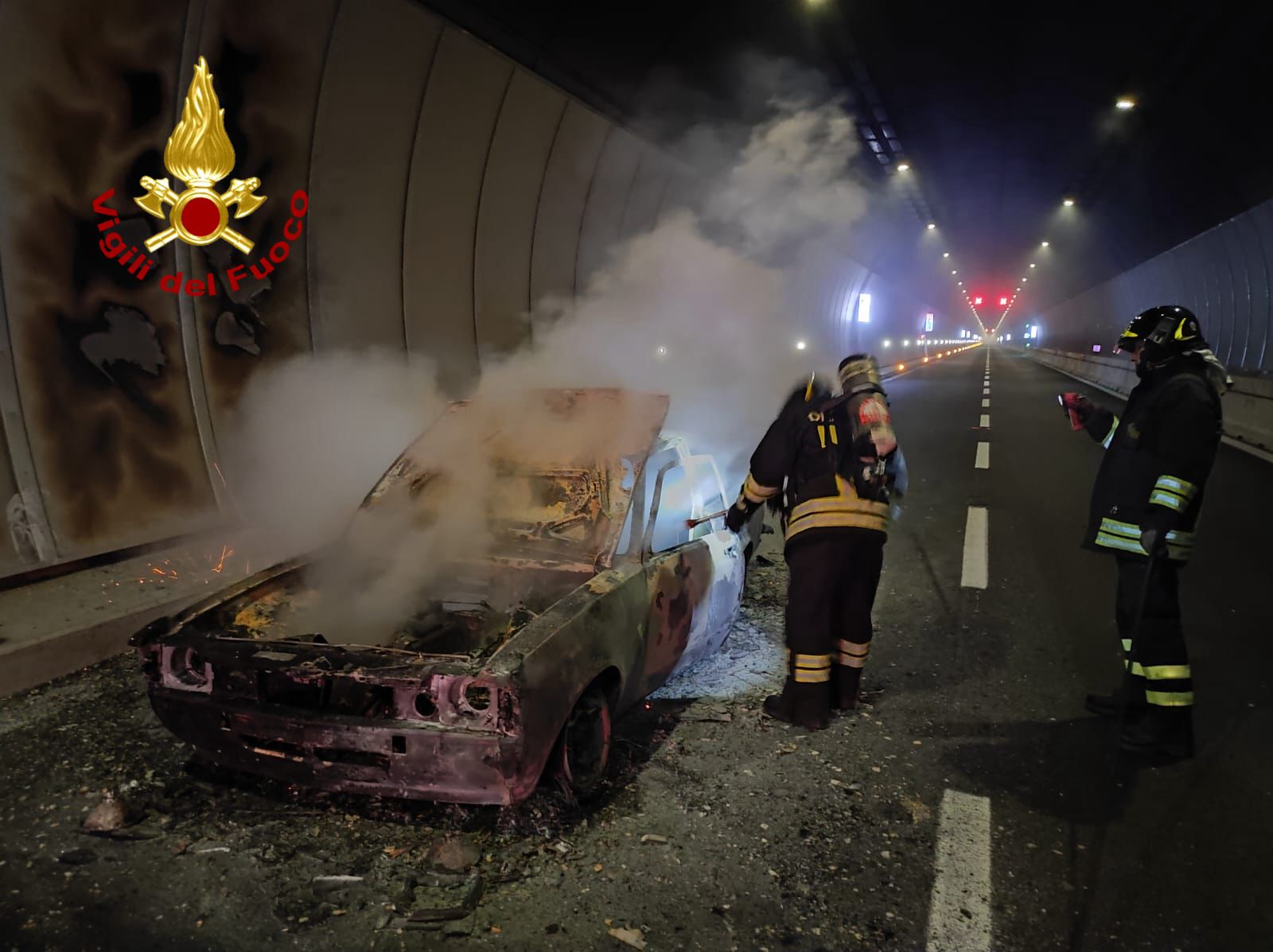 auto incendiata a siniscola