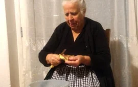 Sardegna in festa per l’instancabile Tzia Anna Maria che compie la bellezza di 102 anni