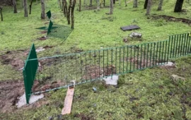 Raid vandalico sul Monte Ortobene: rubate le recinzioni della nuova area cani