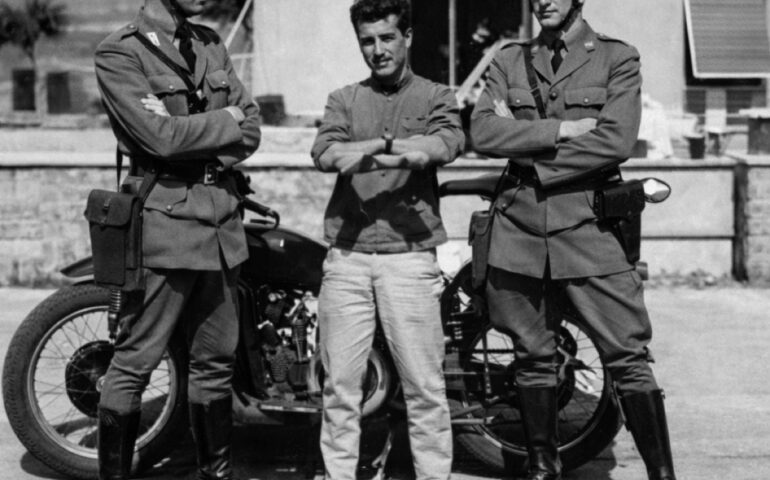 La foto migliorata con l'intelligenza artificiale