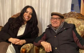 Manuela Mameli omaggia Daniele Cossellu: una vita al servizio del canto a tenore premiata dal Conservatorio di Sassari