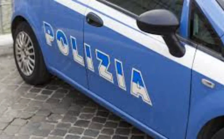 auto polizia