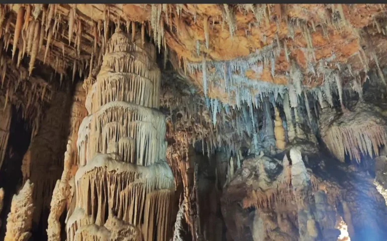 grotta su meraculu