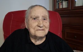 Perdasdefogu festeggia i 100 anni di Tzia Lina Mameli, nuova centenaria del paese