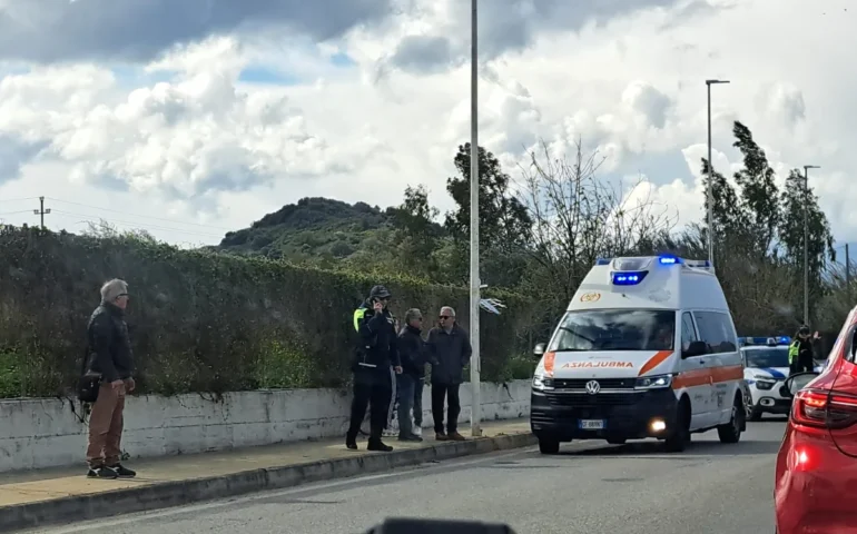 Malore a Tortolì, anziano trasferito d’urgenza in elicottero a Olbia