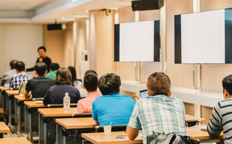 Vuoi lavorare nelle imprese culturali e creative? Ecco il corso gratuito che può aprirti nuove opportunità