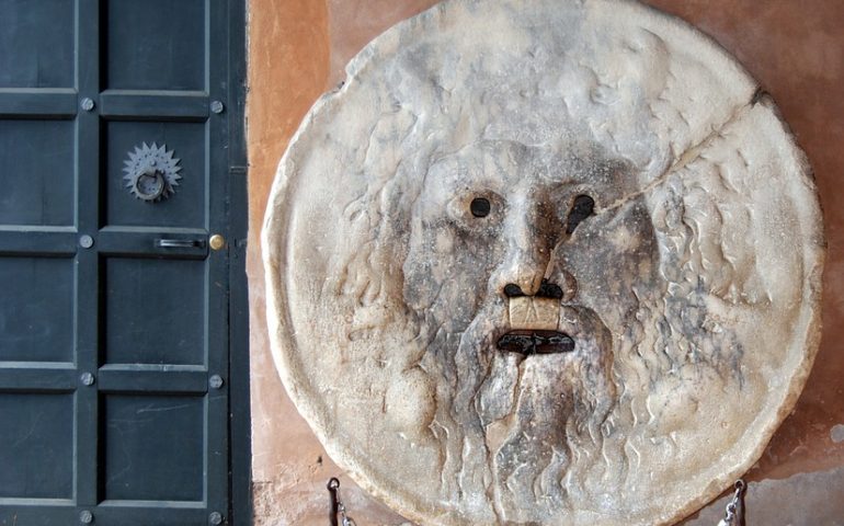 Lo sapevate? La famosissima Bocca della Verità romana era il tombino di una fogna