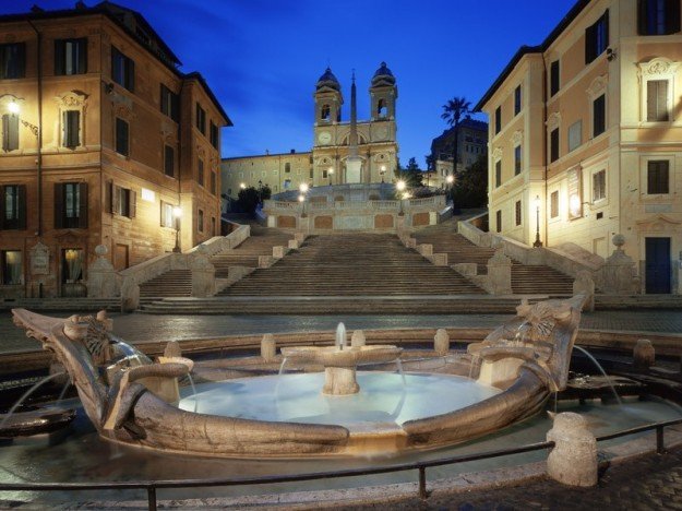 Monumenti romani: la meravigliosa scalinata di Trinità dei Monti in Piazza di Spagna