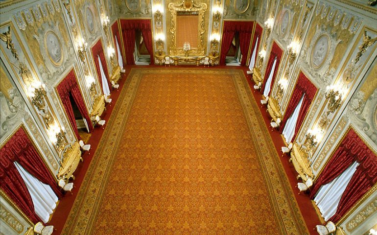 Lo sapevate? All’interno del palazzo del Quirinale a Roma si trova uno dei tappeti più grandi del Mondo