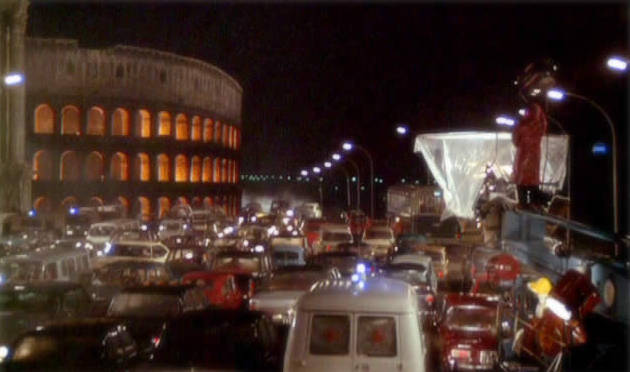 Lo sapevate? Il grande Fellini dedicò un film interamente alla città di Roma