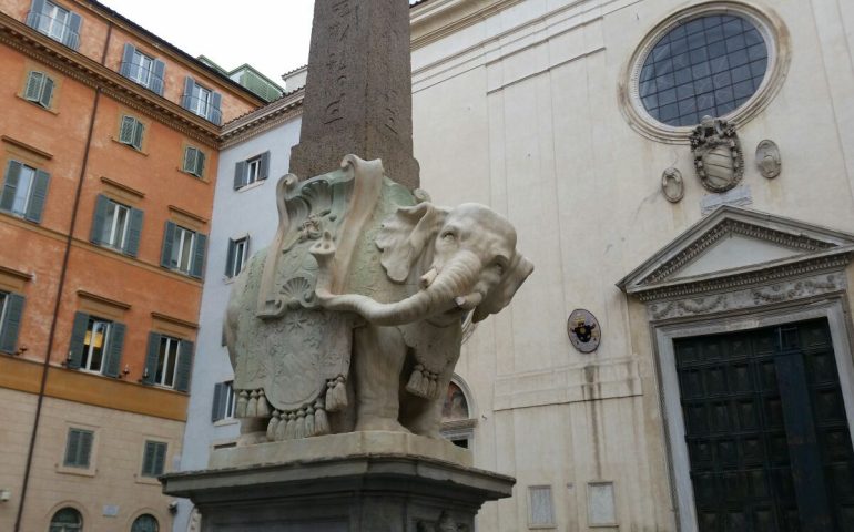 Lo sapevate? Che cosa rappresenta il curioso elefantino del famoso obelisco romano della Minerva?