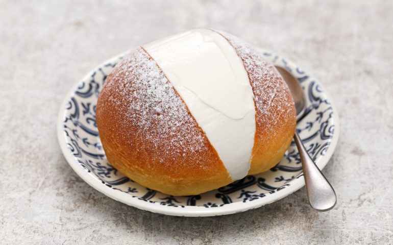 Lo sapevate? Perché il dolce tipico romano con la panna si chiama “maritozzo”?
