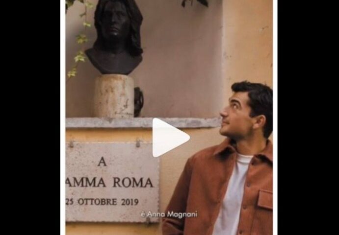 La scultura di Anna Magnani a Roma in un video con Giacomo Giorgio, protagonista di “Mare Fuori”