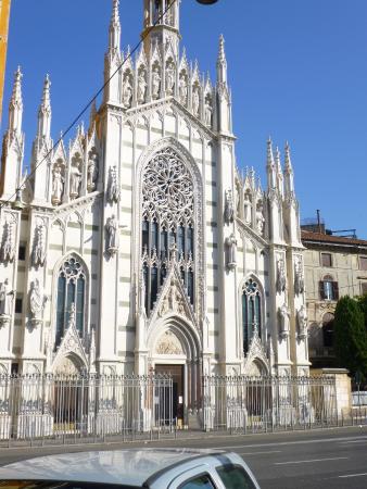 Perché nel cuore di Roma c’è un piccolo “Duomo di Milano”?