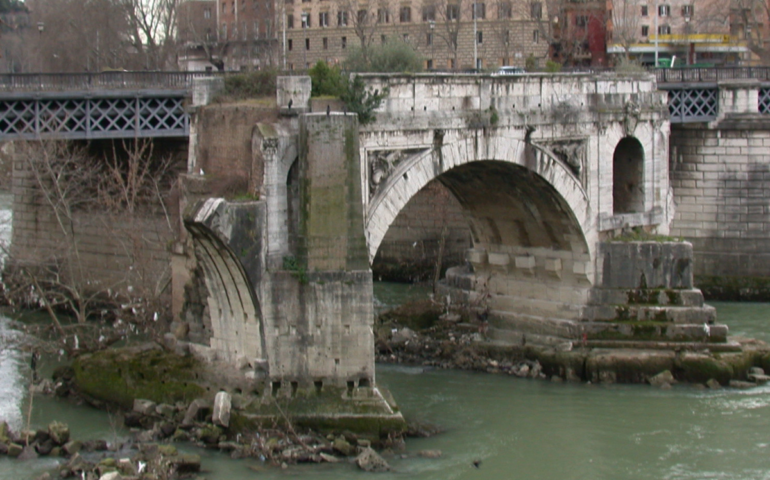 Roma continua ad allagarsi: perché? Che soluzioni ci sono? (se ci sono)