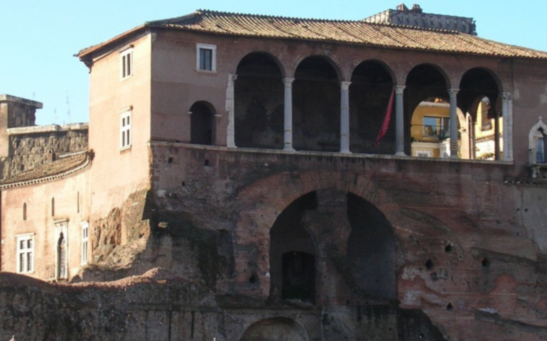 Quiz per romani doc: cos’è questo edificio?