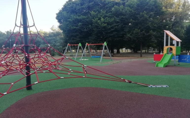 Aree ludiche romane, avviati tre cantieri a Villa Pamphilj e Parco Allievo
