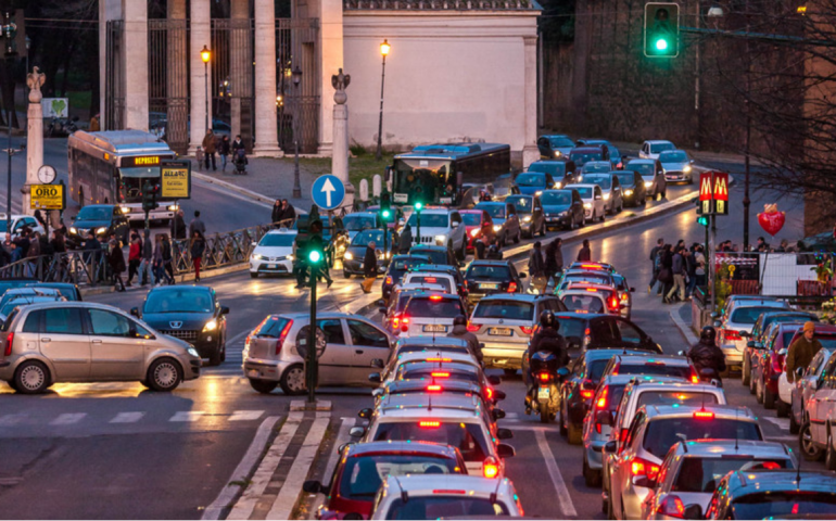 Arrivano le giornate ecologiche a Roma: ecco tutti i giorni in cui il traffico sarà vietato