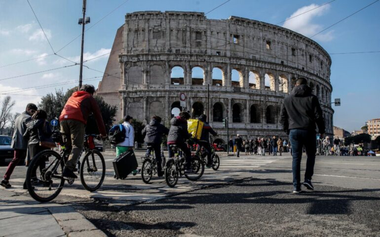 Sabato blu, 14 ottobre Giornata del camminare per la qualità dell’aria e la riscoperta della città