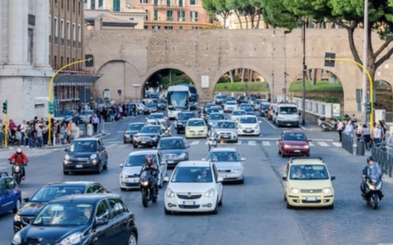 A Roma si pagherà per entrare in centro con l’auto