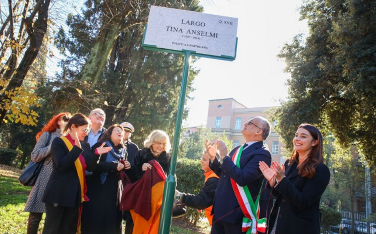 Al Parco Virgiliano nasce Largo Tina Anselmi