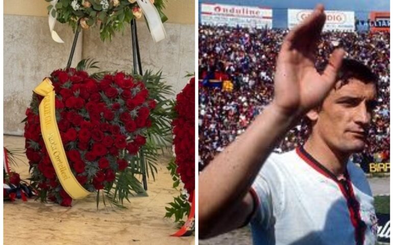 Per Gigi Riva una corona di fiori anche dall’attrice romana Paola Cortellesi