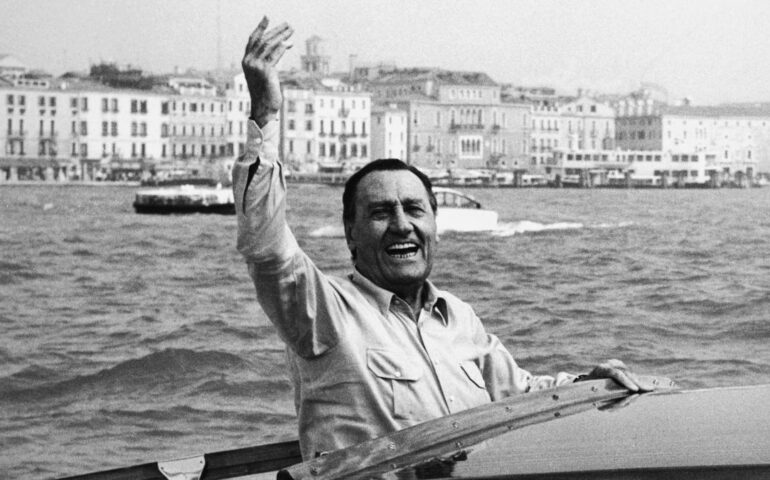 Lo sapevate? Secondo il governo svizzero Alberto Sordi era una spia dell’Unione Sovietica