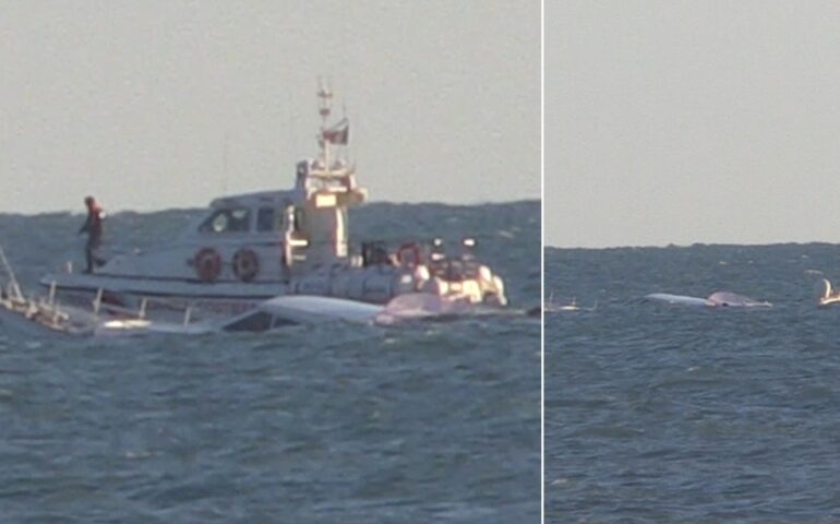 Paura a Ostia, Yacht di 20 metri affonda: il comandante salvato dalla Capitaneria di Porto