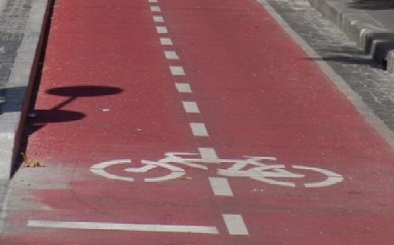 Tevere, 800 nuovi metri di pista ciclabile
