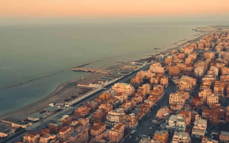 Un nuovo volto per il lungomare di Ostia: il progetto “Parco del Mare”