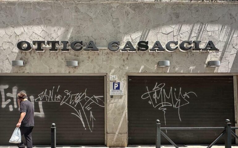 Banda del buco a Marconi: fuga con oltre 40mila euro dopo aver realizzato un tunnel in due giorni