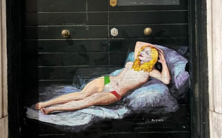 Il murale di Greb dedicato a Moana Pozzi
