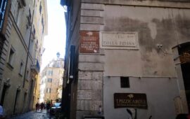Via Della Fossa