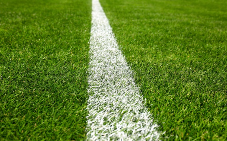 Un campo da calcio