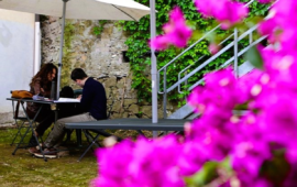 Roma e le sue biblioteche all’aperto: un’estate di lettura e studio in mezzo al verde