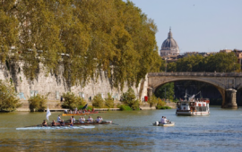 Canottaggio sul Tevere