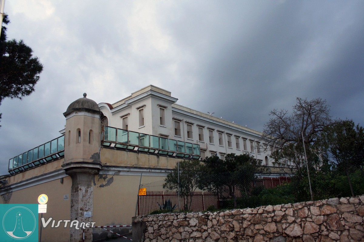 Il carcere visto dall'esterno