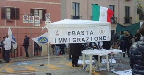 Minacce e insulti ad una giornalista. Solidarietà della Fnsi: “attacco squadrista, maschilista e volgare”