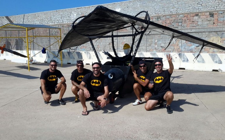 Il carretto volante di Batman, primo classificato